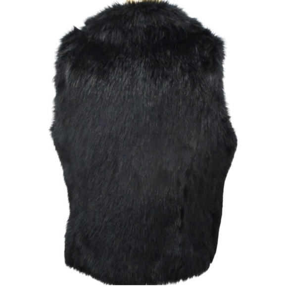 Rachel Zoe faux fur zip up vest… So cool! - Picture 4 of 7